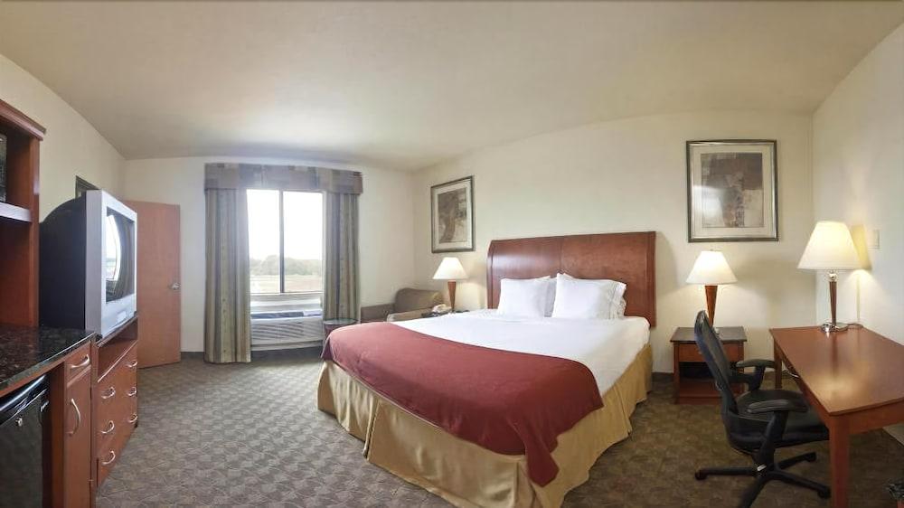 Holiday Inn Express Hotel And Suites Fairfield-North By Ihg Eksteriør billede
