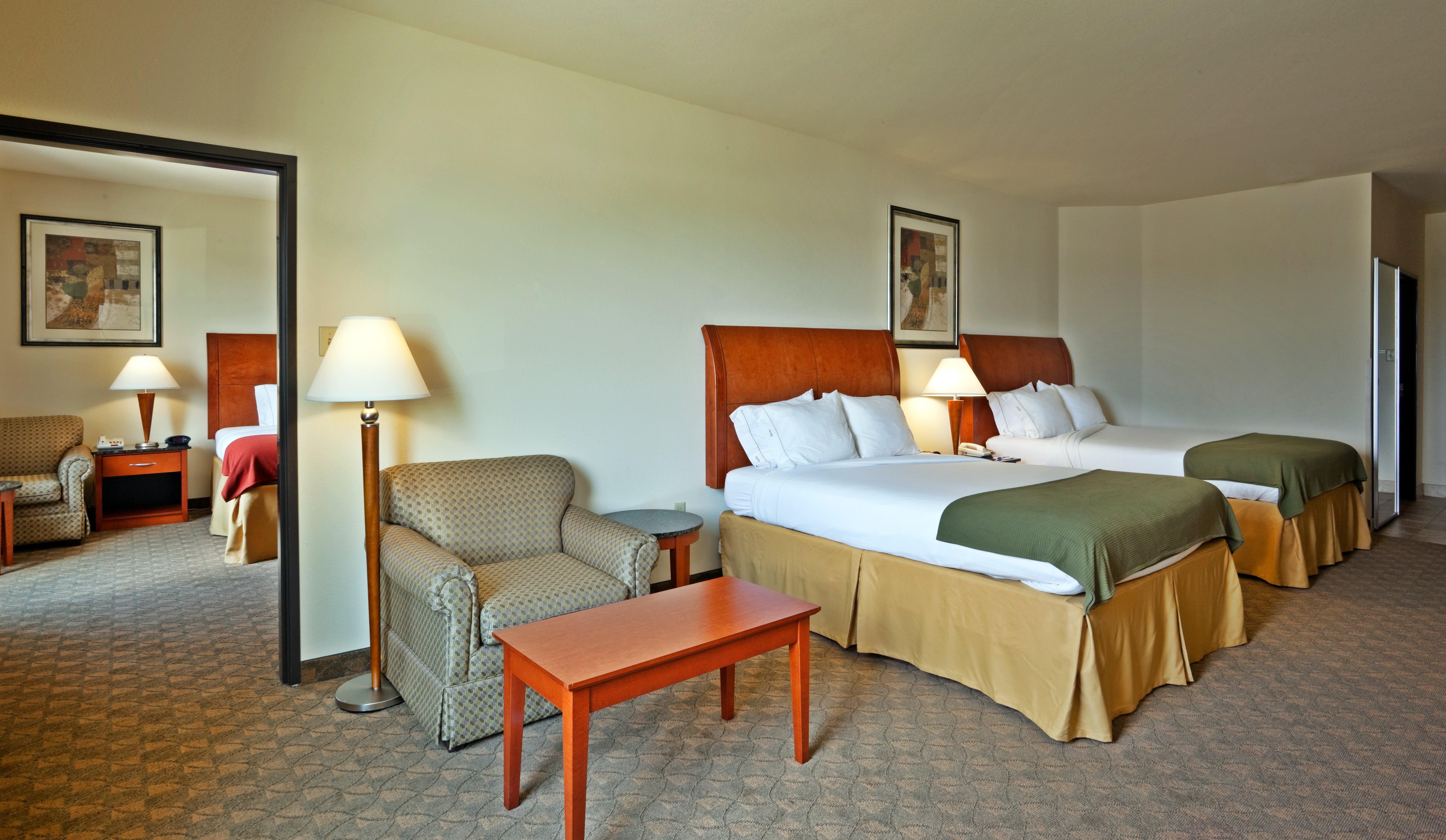 Holiday Inn Express Hotel And Suites Fairfield-North By Ihg Eksteriør billede