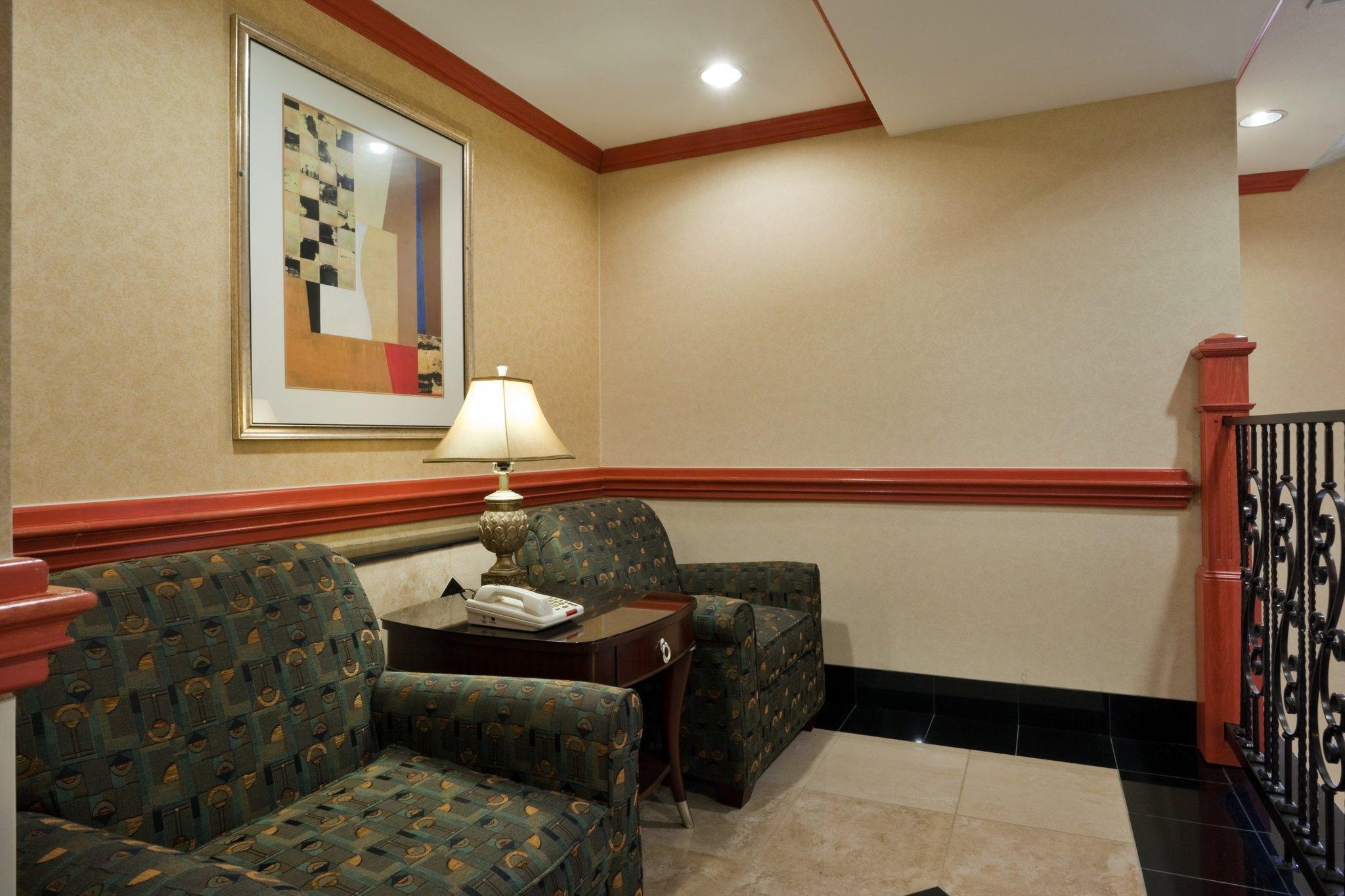 Holiday Inn Express Hotel And Suites Fairfield-North By Ihg Eksteriør billede