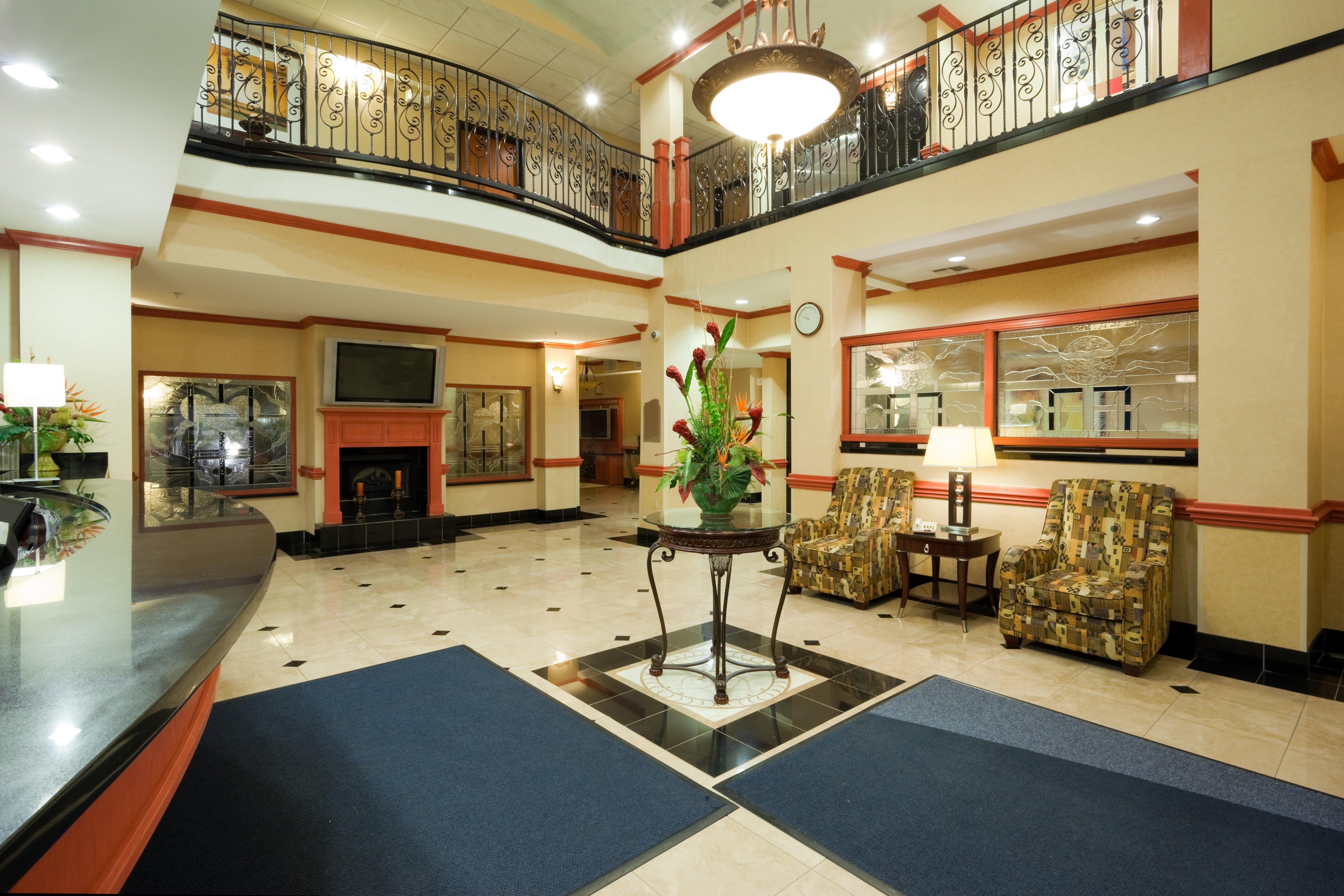 Holiday Inn Express Hotel And Suites Fairfield-North By Ihg Eksteriør billede